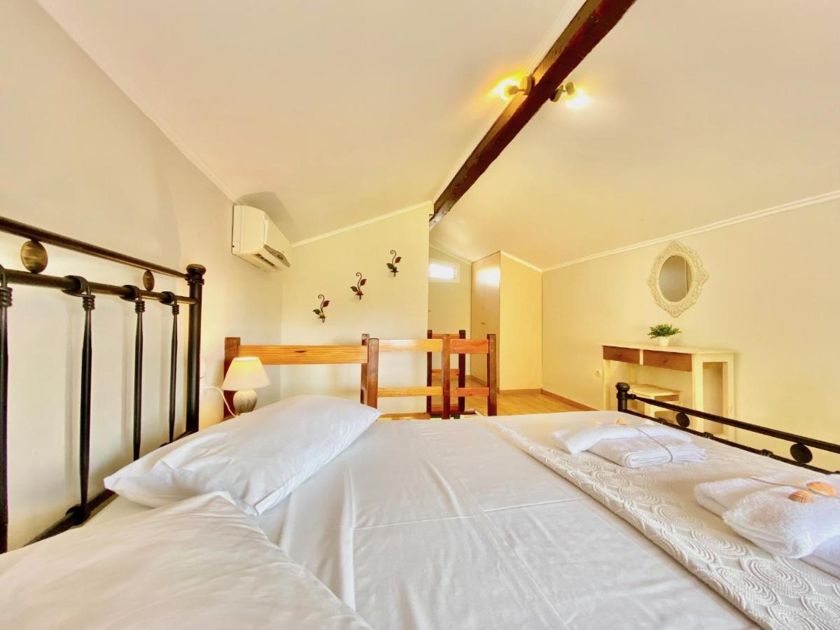 Asteraki Beach House By Dadovillas Acharavi  Luaran gambar