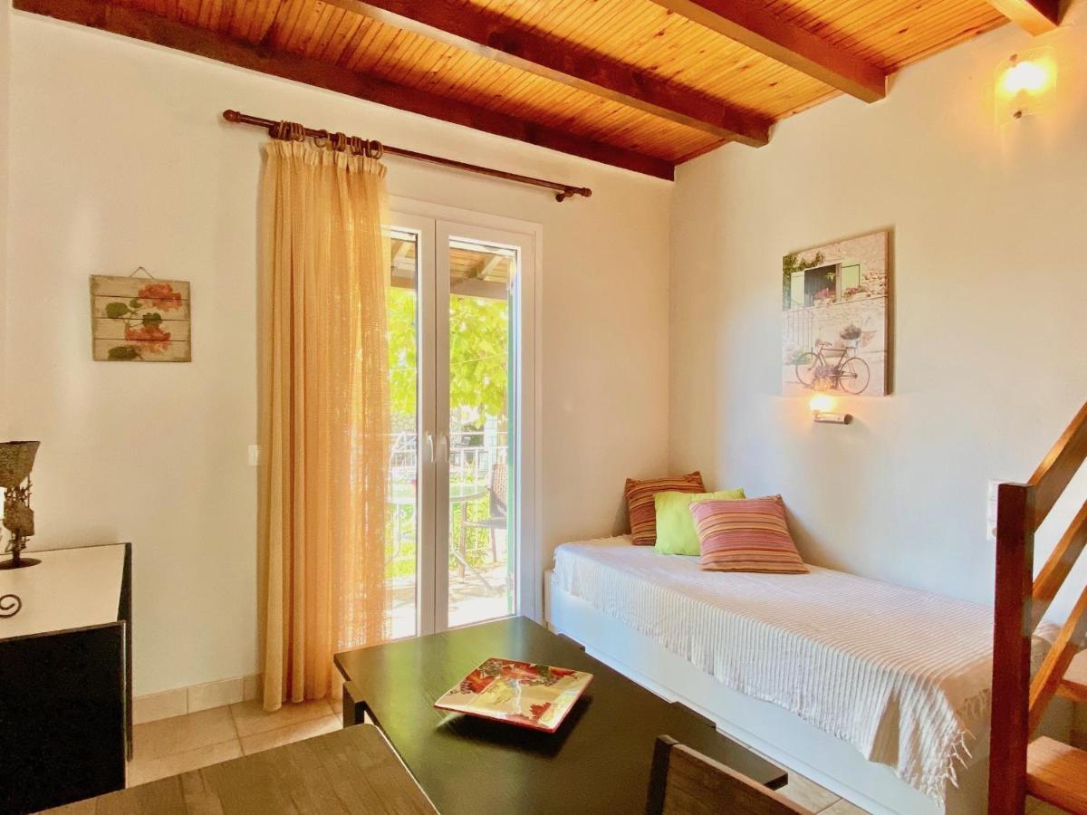Asteraki Beach House By Dadovillas Acharavi  Luaran gambar